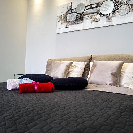 Apartment Apex Penthouse Self Check-In 카를로바츠 외부 사진