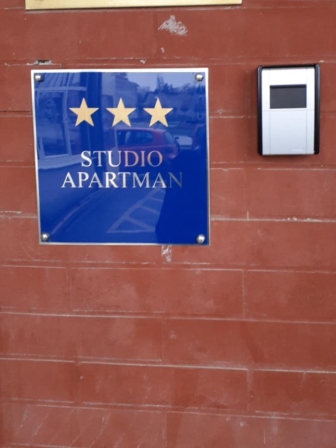 Apartment Apex Penthouse Self Check-In 카를로바츠 외부 사진