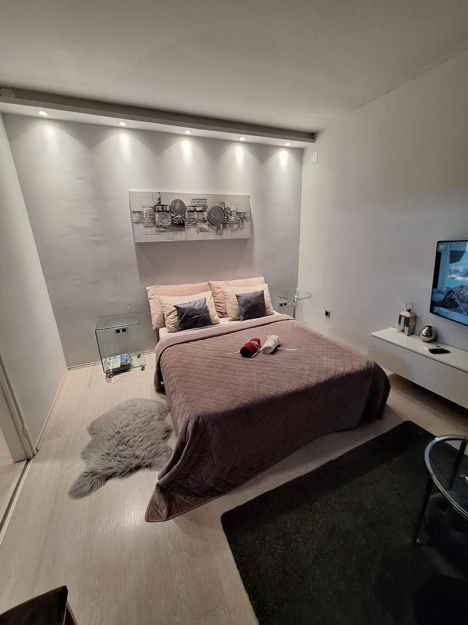 Apartment Apex Penthouse Self Check-In 카를로바츠 외부 사진